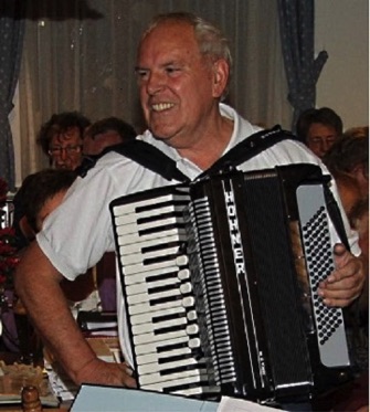 Karl_Kaiser_Akk.jpg